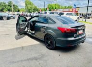 2016 FORD FOCUS SE with only 126,xxx miles!