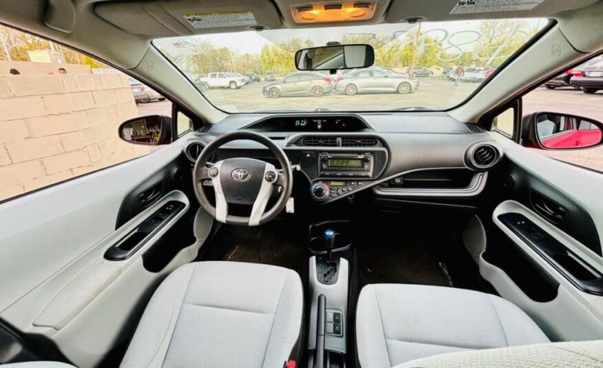 2013 TOYOTA PRIUS C ONE with only 143,xxx miles!