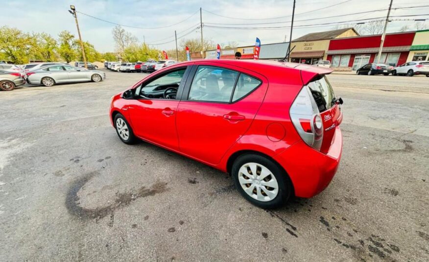 2013 TOYOTA PRIUS C ONE with only 143,xxx miles!