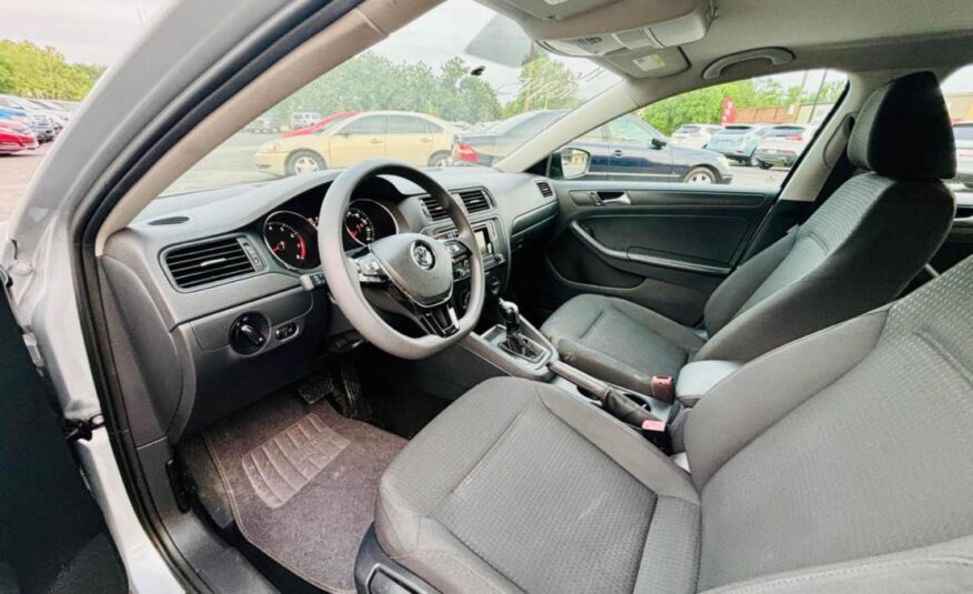 2016 VOLKSWAGEN JETTA 1.4T S with only 73xxx miles!