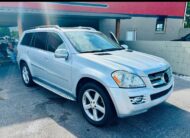 2009 MERCEDES-BENZ GL-CLASS with only 146,xxx miles!