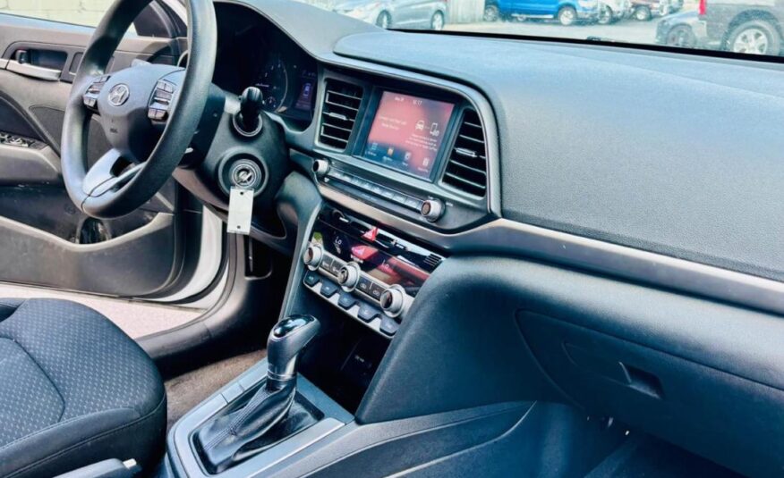 2020 HYUNDAI ELANTRA SEL/VALUE/LIMITED with only 110,xxx miles!