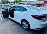2020 HYUNDAI ELANTRA SEL/VALUE/LIMITED with only 110,xxx miles!