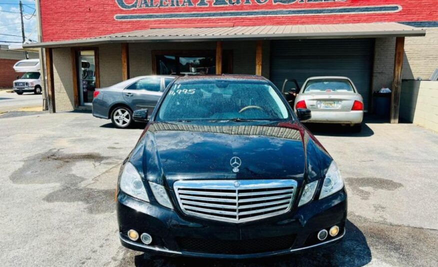 2011 MERCEDES-BENZ E-CLASS E 350 LUXURY with only 89,xxx miles!