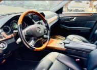 2011 MERCEDES-BENZ E-CLASS E 350 LUXURY with only 89,xxx miles!