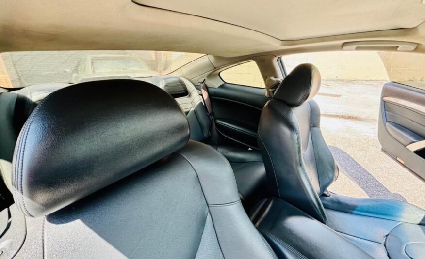 2015 INFINITI Q60 JOURNEY with only 113xxx miles!
