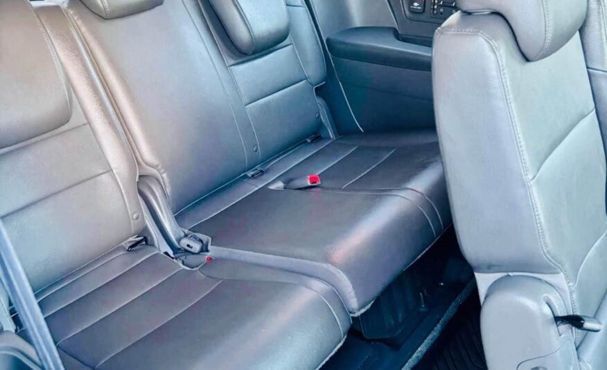 2016 HONDA ODYSSEY EX-L  with only 182,xxx miles!