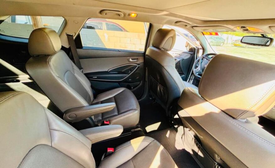 2016 HYUNDAI SANTA FE LIMITED with only 114,xxx miles!