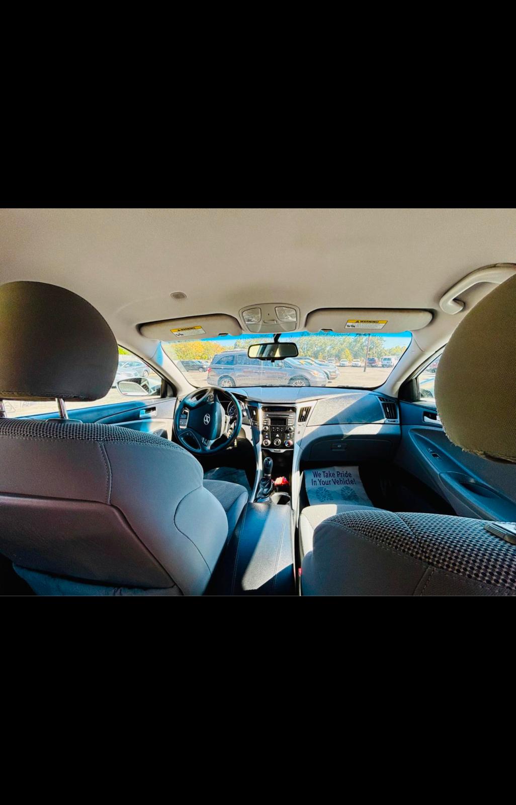 2014 HYUNDAI SONATA GLS with only 91,xxx miles!