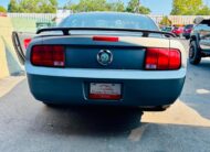 2006 FORD MUSTANG V6 STANDARD with only 67,xxx miles!