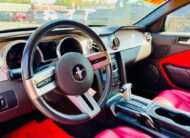 2006 FORD MUSTANG V6 STANDARD with only 67,xxx miles!
