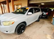 2008 TOYOTA HIGHLANDER SPORT with only 250,xxx miles!