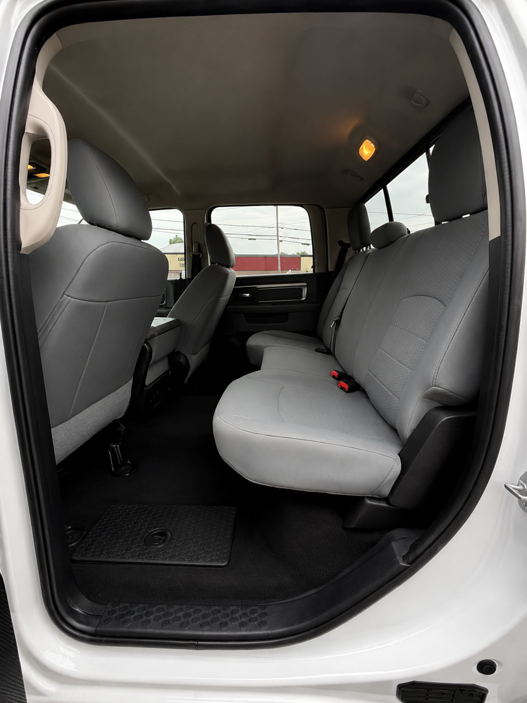2019 Ram 1500 Classic Crew Cab SLT