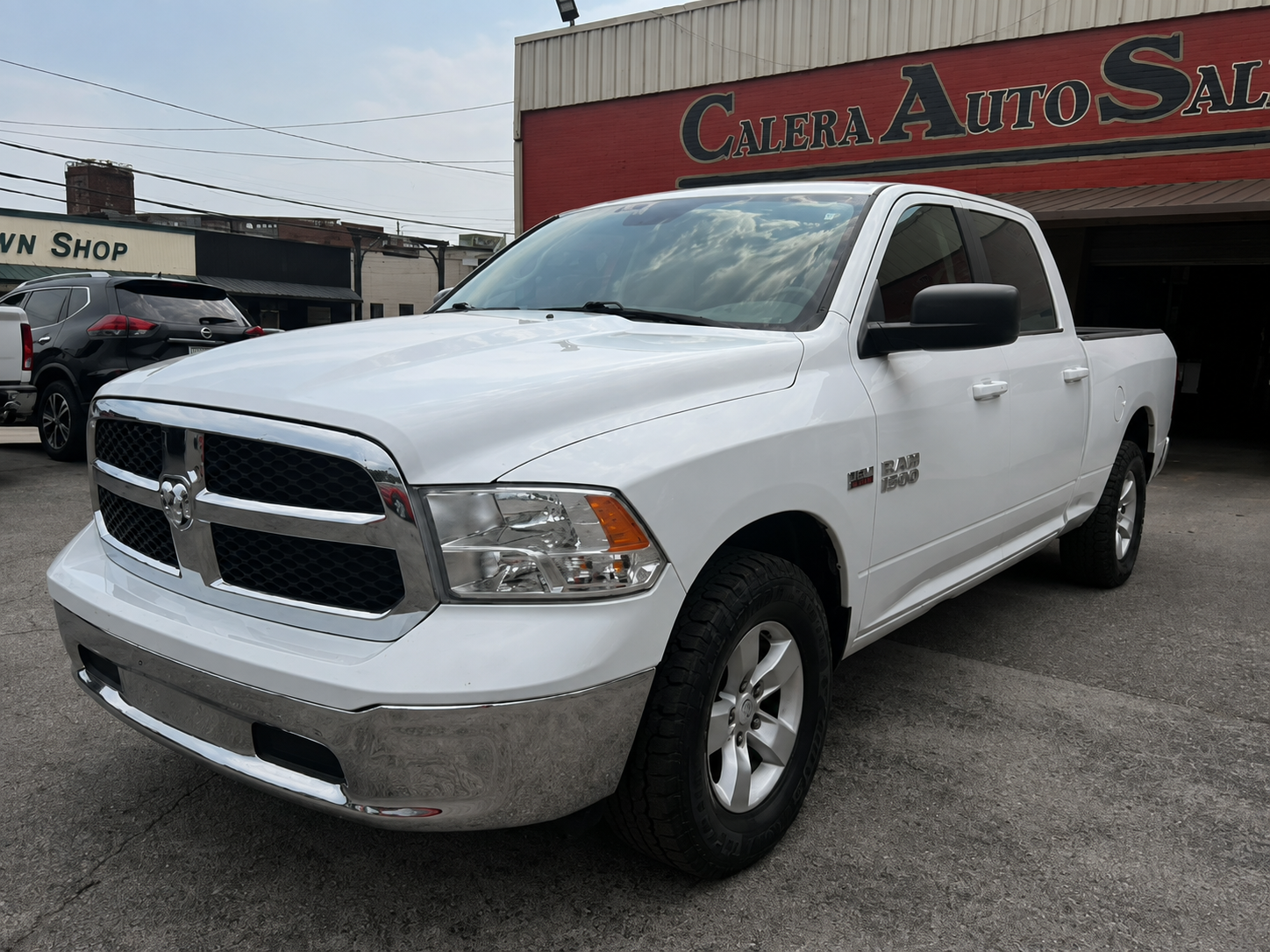 2019 Ram 1500 Classic Crew Cab SLT
