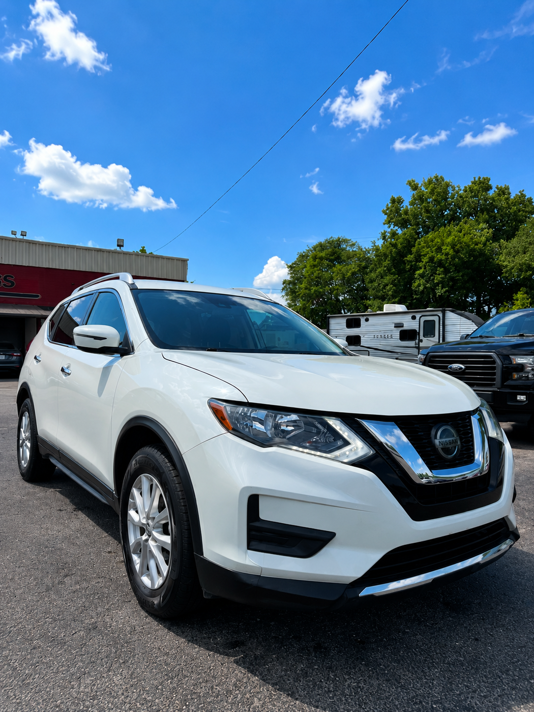2020 Nissan Rogue SV