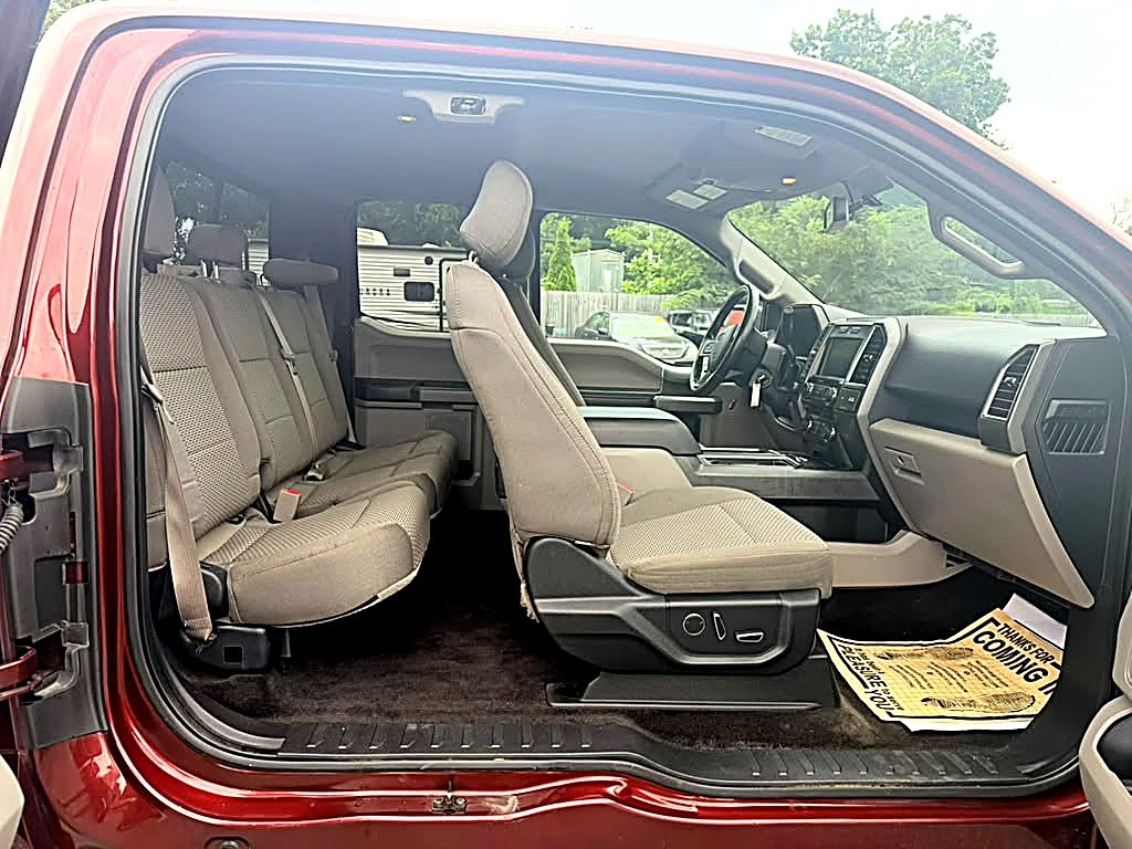 2015 Ford F-150 Super Cab XTR 4×4 5.0L