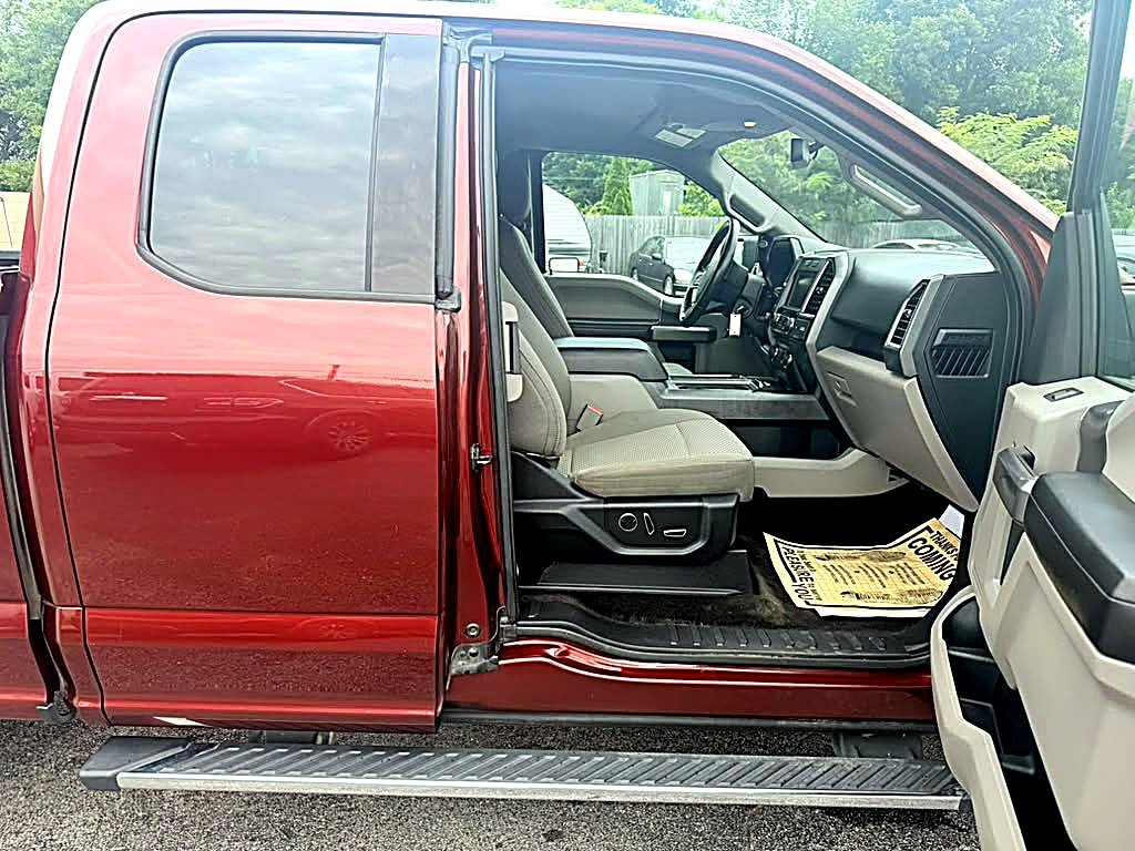2015 Ford F-150 Super Cab XTR 4×4 5.0L