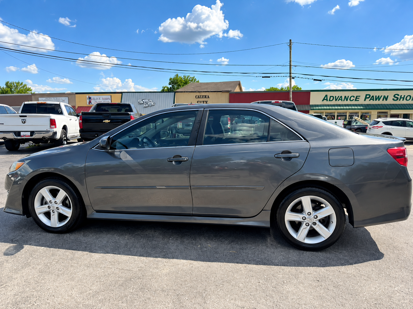 2014 Toyota Camry SE